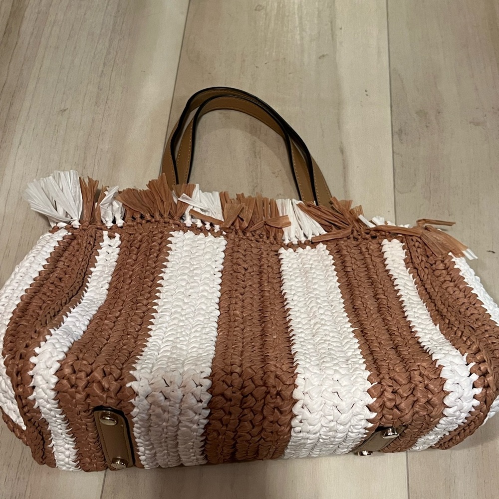 Kate Spade - Picture 4 of 5